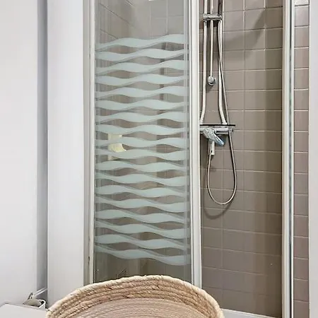 Nice Near Paris - Fully Equipped Appartement *